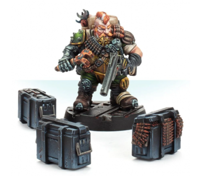 Ragnir Gunnstein, Squat Ammo-jack Ragnir Gunnstein, Squat Ammo-jack