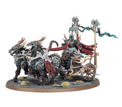 Liege-Kavalos on War Chariot