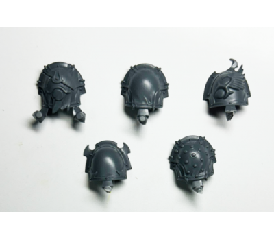 Emperor’s Children Tormentors - Shoulder Pads