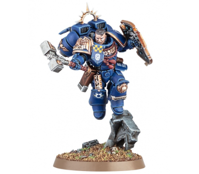 Captain with Jump Pack and Relic Shield Captain with Jump Pack and Relic Shield