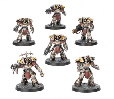Cataphractii Terminators with Combi-bolters and Power Fists